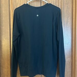 Lululemon navy swiftly relaxed long sleeved shirt hip length size 12